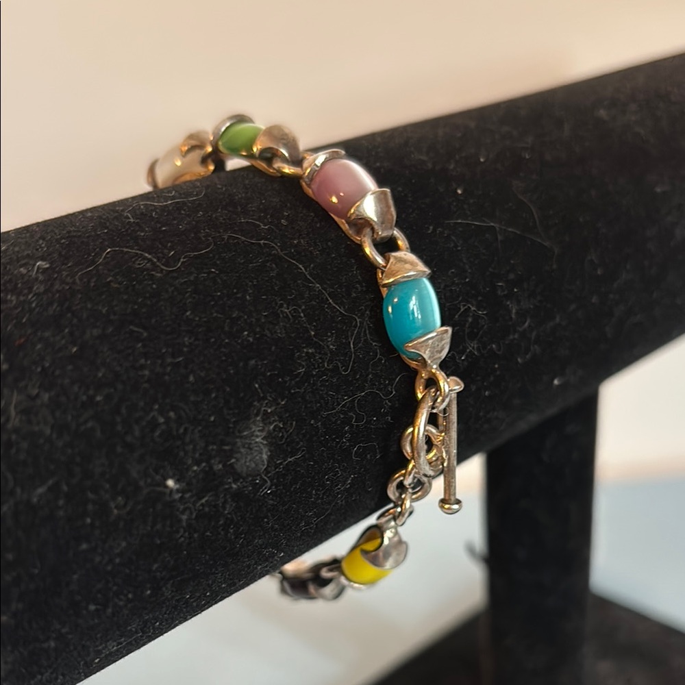 Elegant Multicolor Bracelet - Picture 2 of 4